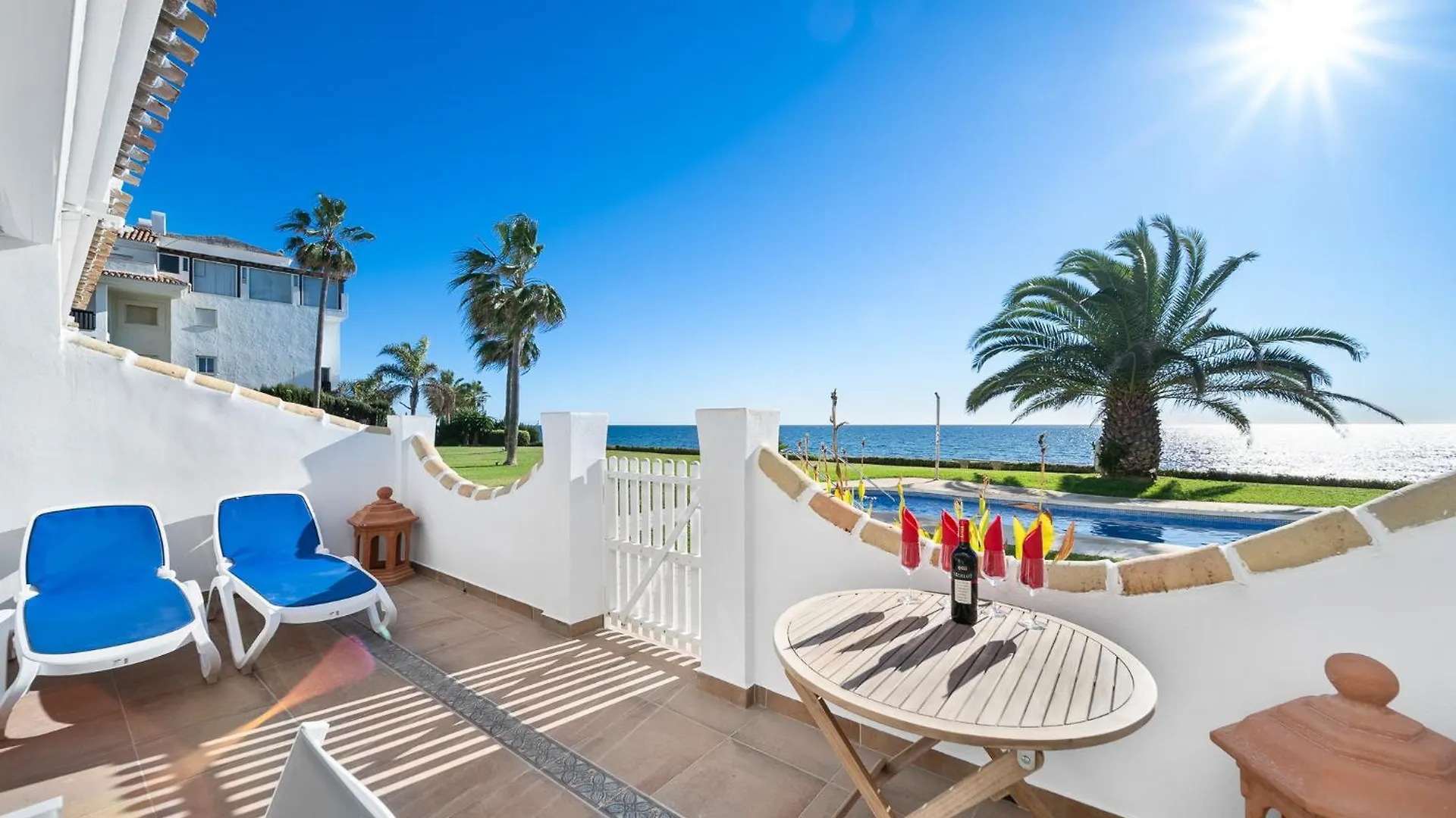 C02 Royal Beach - Apartment location
